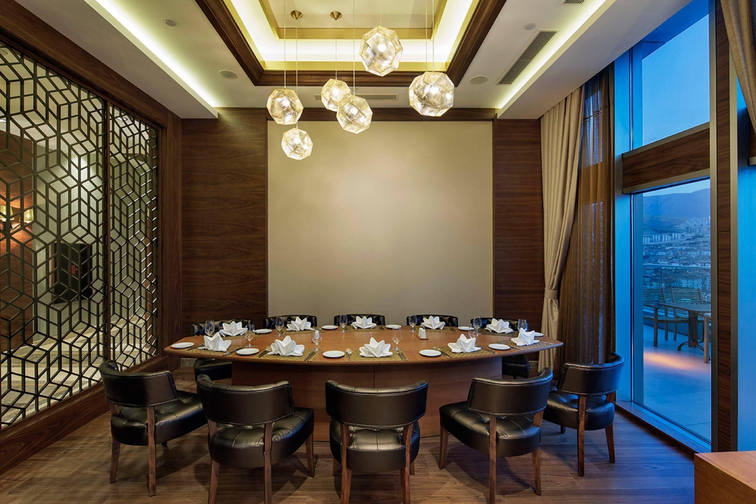 Moevenpick Malatya Hotel Экстерьер фото